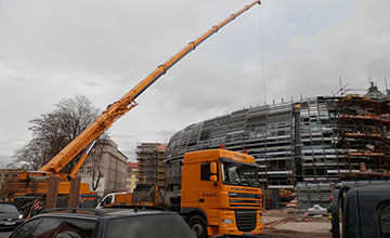 Zelená střecha ÚOCHB AV ČR, Praha 6